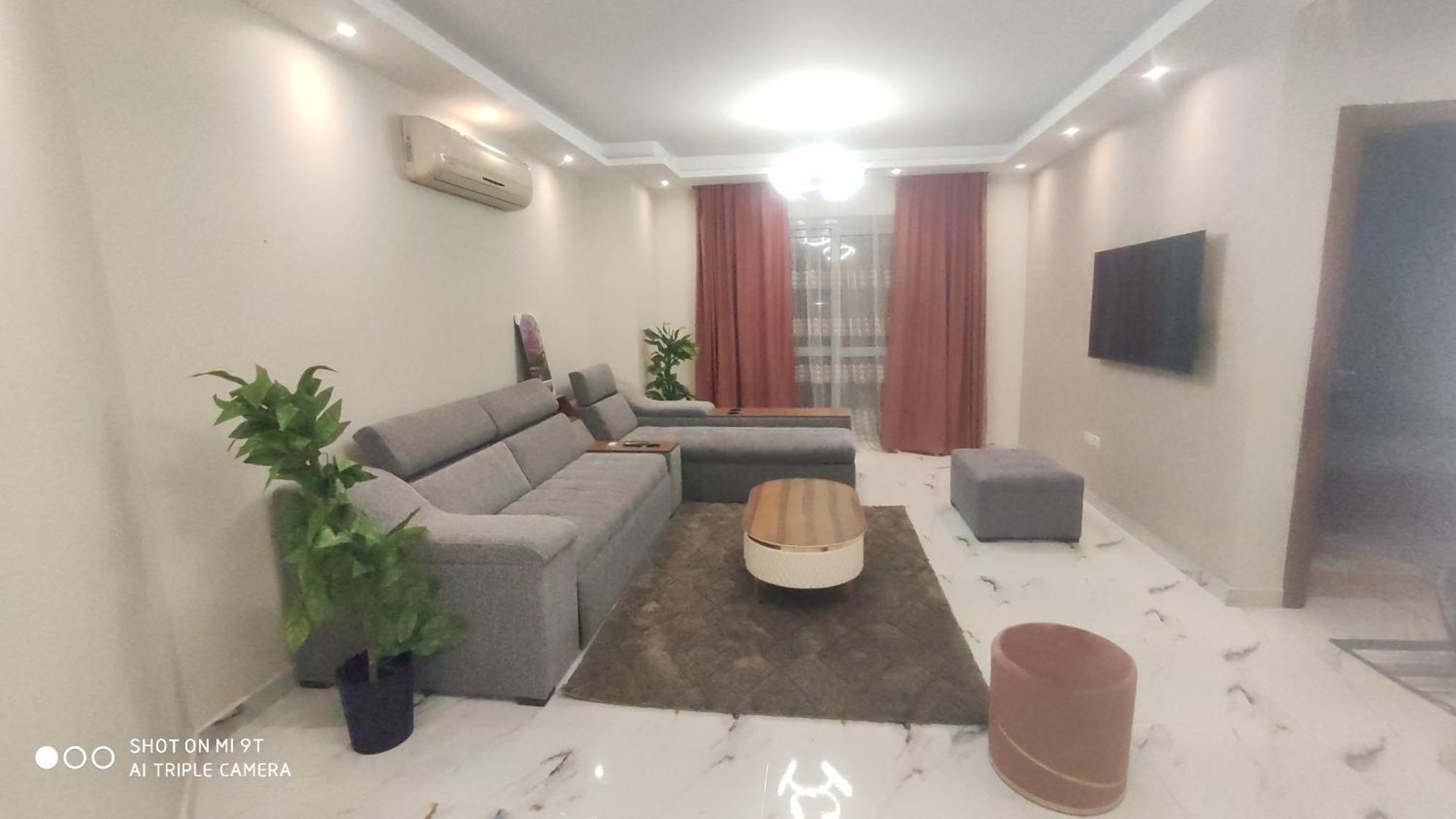 Furnished For Daily Rent At One Katamya وان قطامية With Panoramic View * Cairo