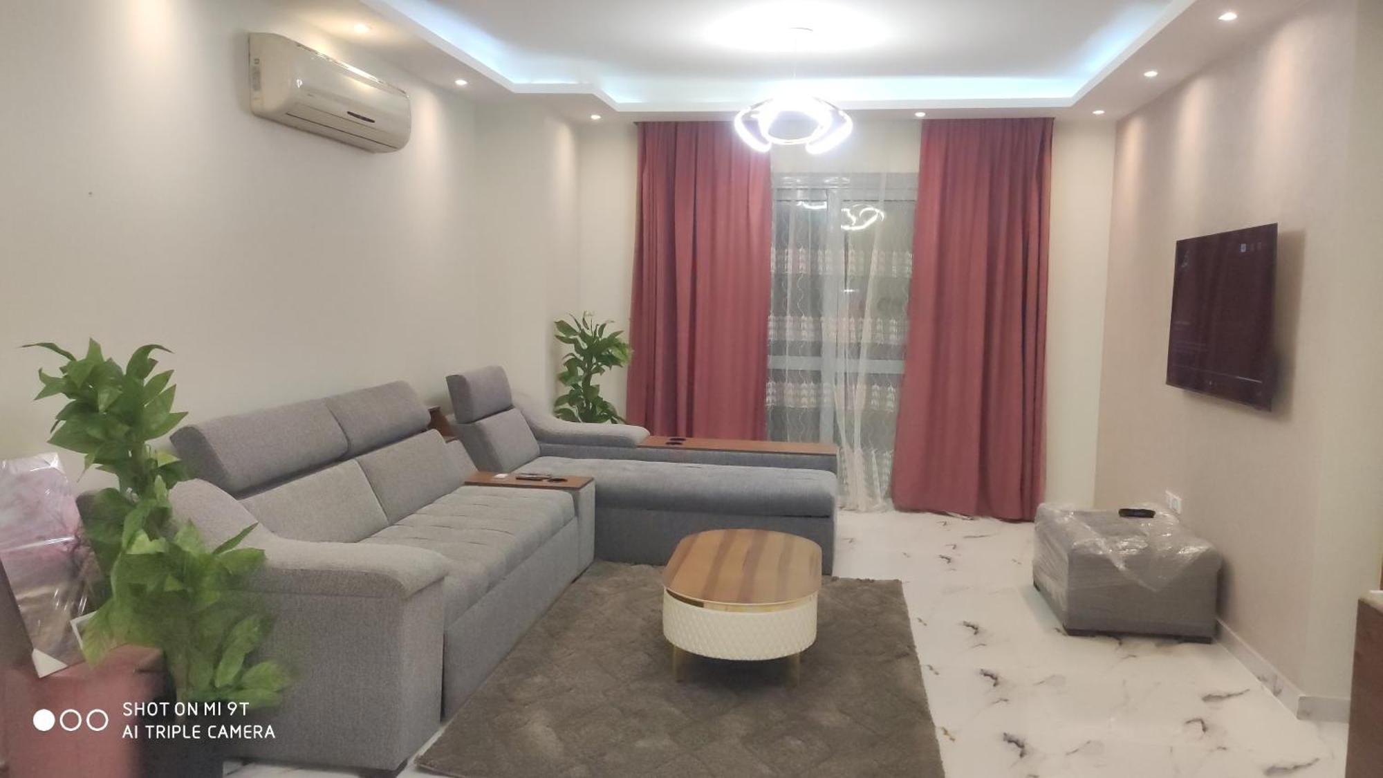 Appartamento Furnished For Daily Rent At One Katamya وان قطامية With Panoramic View